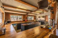 Wallaroo Outback Retreat - Glamping Tents Carnarvon Gorge - B&B Hutton