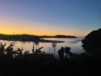 Doubtless Bay Tranquility - B&B Cable Bay