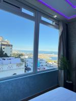 Grand appartement de lux vu mer au boulevard - Ferienwohnung Tanger