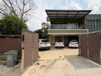 Taman Pelangi JB City Fun Home KTV Swimming Pool BBQ - Ferienwohnung Johor Bahru