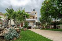Fully renovated 1 bedroom apt 5' walk from center - B&B Kíssamos