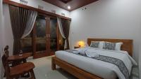 Karuna Homestay - Bed and Breakfast Ubud