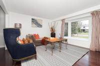 Spacious 4BR Home In Prime Oakville Location - Easy Access to Toronto and Stadiums - B&B Oakville