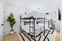 Met Life Stadium Sleeps 14 25 Min to NYC - B&B Newark
