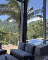 Altos de Zunilda Jungle Sky Loft - Bed and Breakfast Filipina