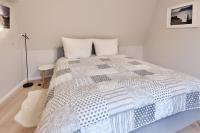 Schöne Wohnung in der Kirchstraße - Chambres d'hôtes Haldensleben I