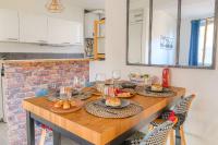 Appartement business proche gare, Wifi fibre - B&B Couzon-au-Mont-d'Or
