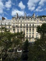 Cosy 3BR - Large Layout - Arc de Triomphe - B&B París