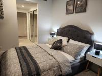 City and River View Apt with Infinity Pool, Spa, Sauna, Steam Room - B&B Brisbane