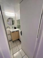 NEW - Appart-Narjiss, Elegance & comfort in REIMS - Chambres d’hôtes Reims