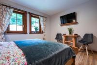 Double Room with Private Bathroom no 1