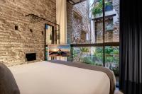 Superior Art Studio with Patio View