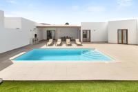 Villa Los Altos Anisa 13A by Escape Home - B&B spiaggia di Blanca