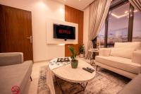 Appartamento con 2 Camere da Letto, Balcone e Vista mare