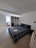 T2 Autonome, centre ville proche Cathédrale - Chambres d’hôtes Toul