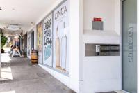 Beachview 2BR with Balcony and Parking - Bed and Breakfast Sydney