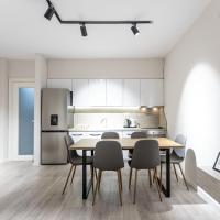 TS Cozy 2BR at Palace with Cubes - Central Tirana - Bed and Breakfast Tirana