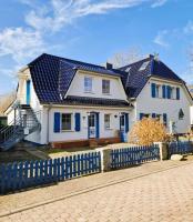 Wiesenstr_ FeWo Kirr - B&B Zingst