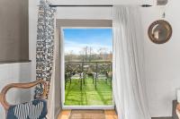 139 I Abbey House I Characterful & Peaceful 1BR House w Garden, Rooftop Balcony, Fully Equipped Kitchen and Dedicated Workspace - Chambres d'hôtes Bury St Edmunds