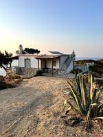 Mavrianou 180 sea view, ikarian villa - Chambres d'hôtes Vrakádes