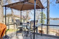 Classic Lake O the Pines Retreat! Dock, Fire Pit - B&B Jefferson