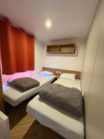 Mobil-home 3 chambres avec terrasse et plancha Camping Les Viviers Cap-Ferret - B&B Lège-Cap-Ferret