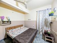 3 Bedroom AC and Non AC Homestay ELite - B&B Mysuru