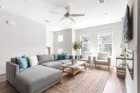 The Trendy In Park Circle Mins to DT CHS & Beach - B&B Charleston