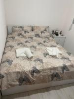 2-Bedroom House Near Airport - B&B Vojnica