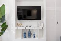 University Circle Near Stadiums Museum 1BR - Bed and Breakfast Cleveland