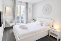 Stylish Blue Val dEurope Disneyland Paris P8 - B&B Serris