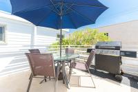 Cozy 2Br W Bay Views, Walk To Beach, Shops And Dining By Beachview Rentals - B&B Newport Beach