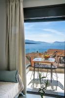 Poseidon Sea View Apartments - Ocean, River - B&B Nikiana