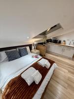 Stockwell Residences - Skyline Loft Studio - B&B London