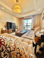 Spacious Studio with Pool & Wi-Fi - B&B Aïn Harrouda
