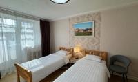 Doppelzimmer mit Balkon
