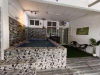 Rimbunan Desa Homestay with Private Pool - B&B Sungai Petani