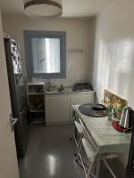 Le Petit Cocoon - Bed and Breakfast Puteaux