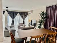 TelukCpk Bungalow 20pax 5br5bthr pool Air hockey - Ferienwohnung Kuantan