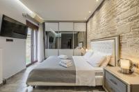 Stone Build Modern and Traditional Villa near Heraklion - B&B Heraklion