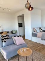Fresh studio - stunning sea view and large balcony - Ferienwohnung Helsinki