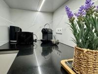 Mitihouse - Glamorous Getaway in Coimbra - B&B Coimbra