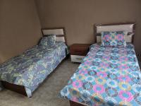 Modern Deluxe 3 Bedroom Apartment with 2 scenic balconies - Chambres d'hôtes New Cairo