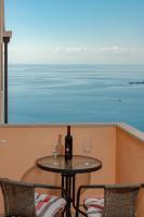 One-Bedroom Apartment with Balcony