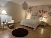 Transylvania Inn - Garden Retreat Near Red Lake - B&B Gheorgheni