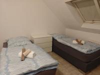 Helle 3-Zimmer-Wohnung mit 6 Betten - B&B Krefeld