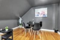 Central location Parking - B&B Cheektowaga