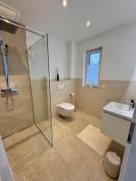 Ferienhaus Goitzschesee direkt in erster Reihe mit Kamin & Goitzsche Seeblick - Ferienwohnung Pouch