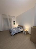 ORTENSIA Apartment - Piazza Garibaldi - B&B Napoli