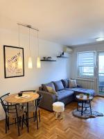 Modern bright apartment 2 - Ferienwohnung Novi Sad